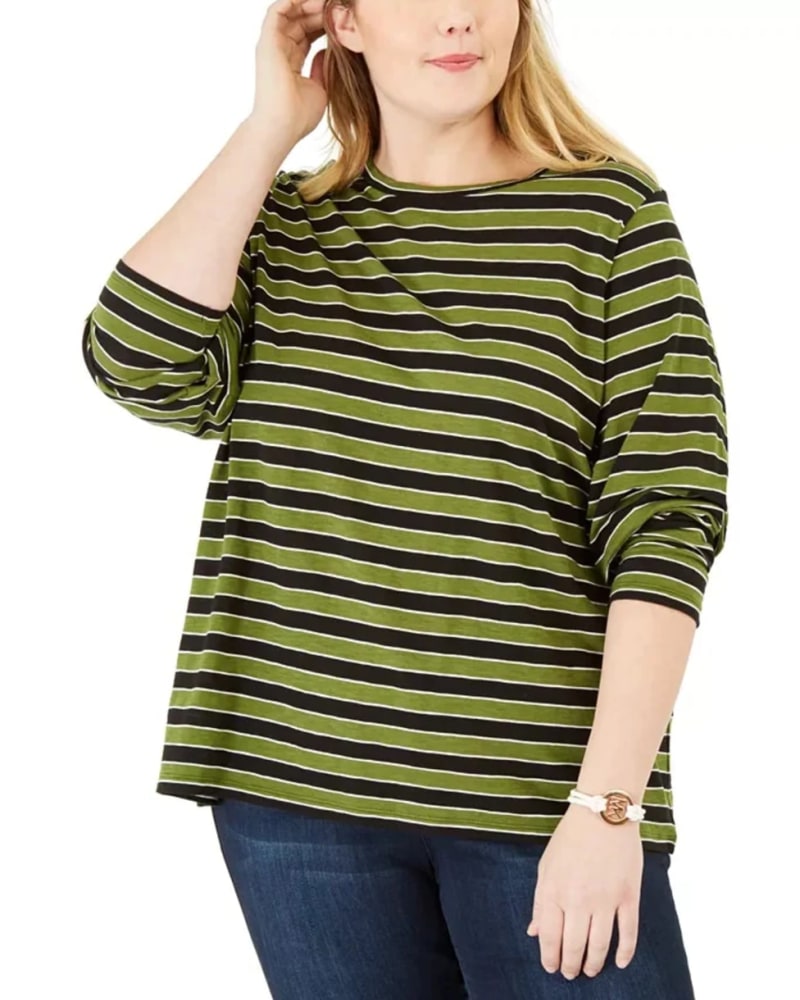Front of a model wearing a size 0X Michael Kors Women's Plus Striped Crewneck T-Shirt Green Size 0X in Green by Michael Kors. | dia_product_style_image_id:313803